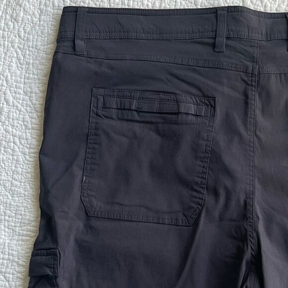 Weatherproof Vintage Gray Men's Cargo Shorts size 42 - Picture 3 of 11